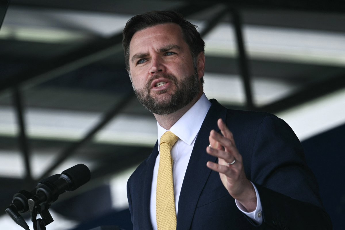 JD Vance Naval Academy graduation speech