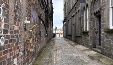 There’s just something about dirty alleyway’s