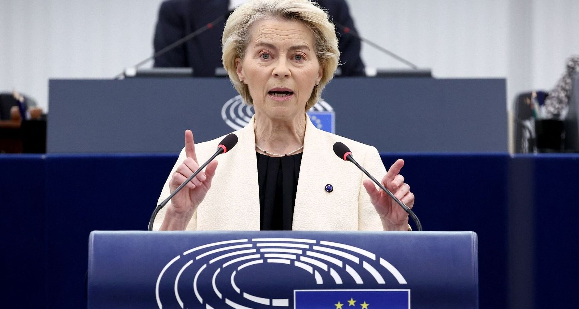 La Justice de l’UE annule le refus d’accès aux SMS entre von der Leyen et le PDG de Pfizer
