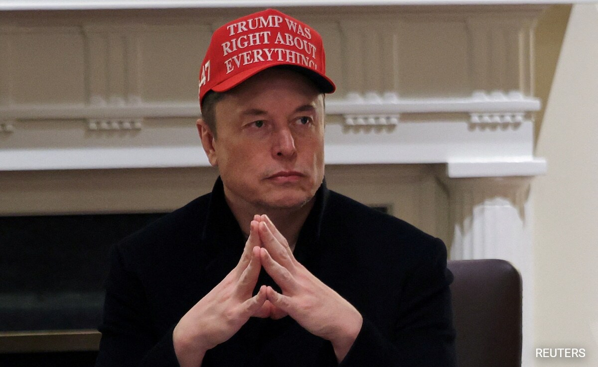 Vladimir Putin-Backed Russian Spy Agency Targeted Elon Musk Using Sex And Drugs: Ex-FBI Agent Jonathan Buma