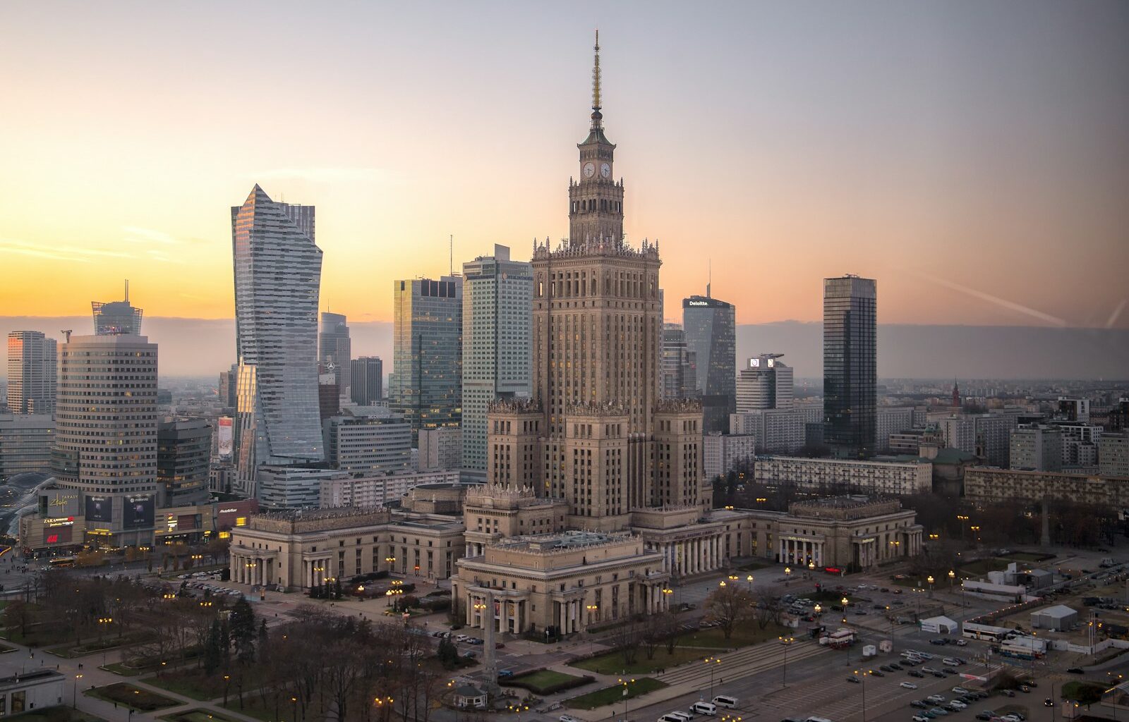 city skyline during day time