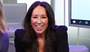Joanna Gaines' Clever Solution For Maximizing Space In A Combined Kitchen & Dining Room