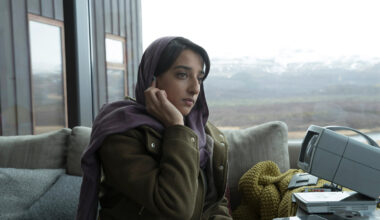 Black Mirror's Most Violent (But Gorgeous) Episode Originally Had A Different Setting