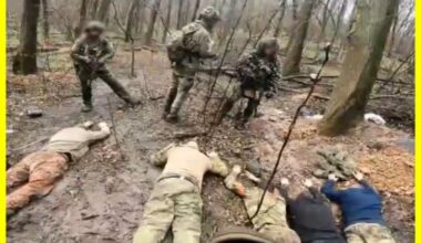 An unexpected raid on the rear positions of the Russian army. Ukrainian special forces disarmed and captured a group of frightened occupants