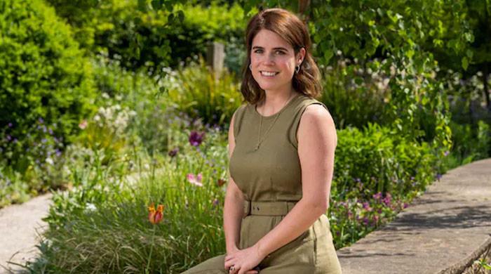 Princess Eugenie breaks silence as she return to Britain from US