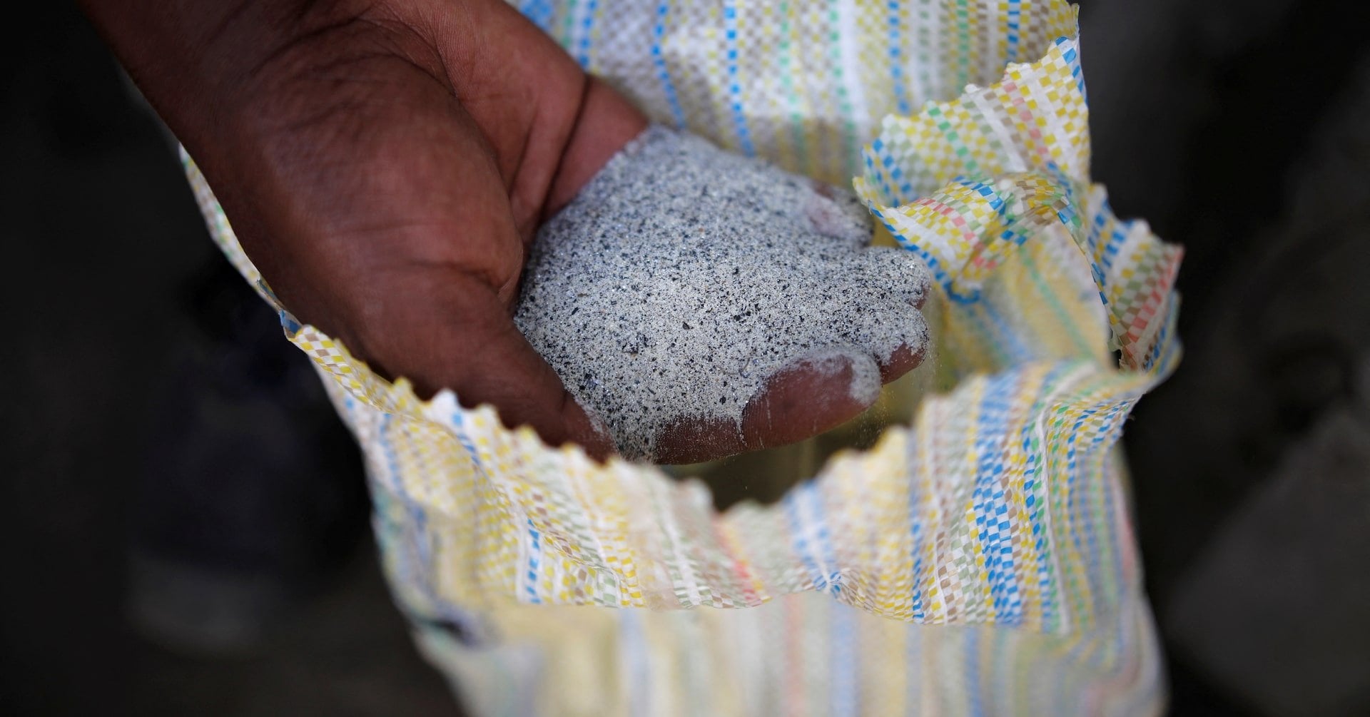 US-led peace talks could boost Rwandan processing of Congo minerals, sources say