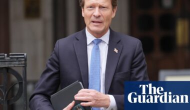 Reform UK promises to reverse ban on new North Sea oil drilling if elected. Party spokesperson says policy has ‘clear benefits for securing jobs and energy independence’