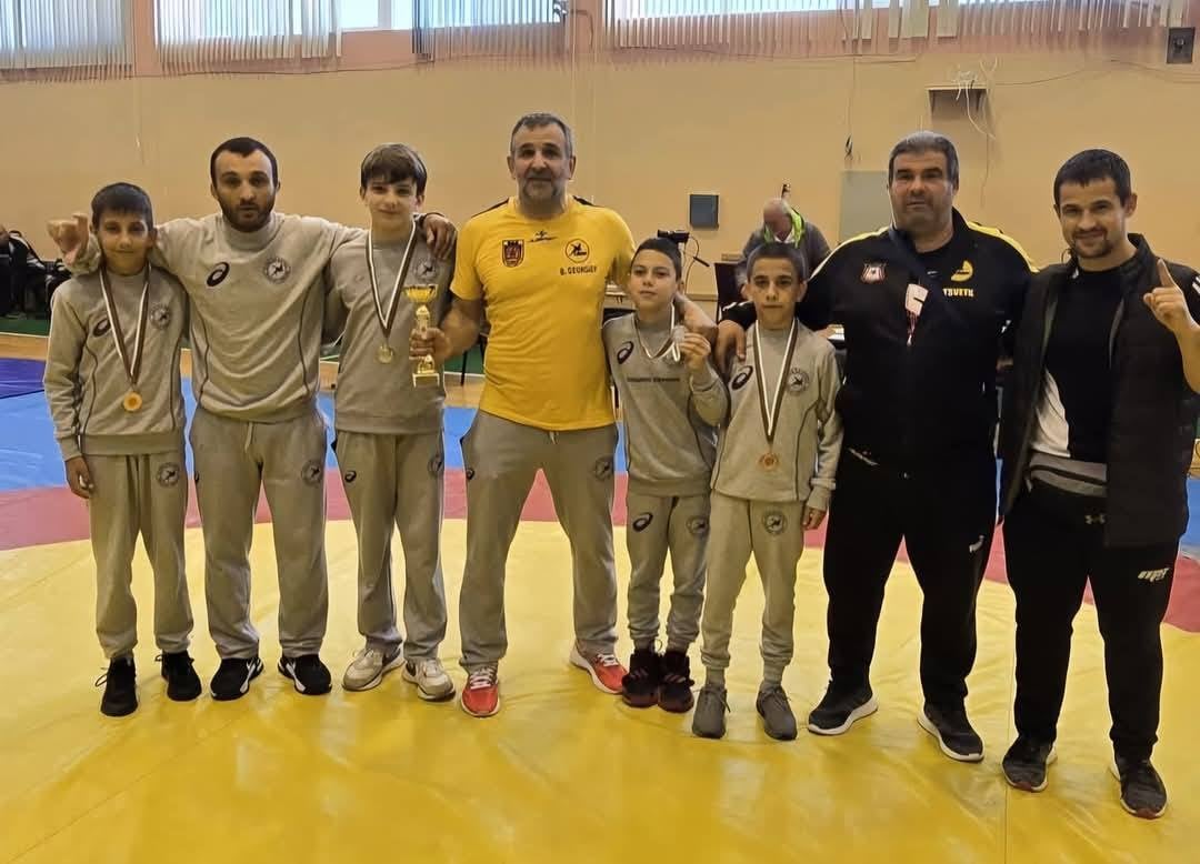 Борците на Спортното и „Миньор“ станаха шампиони на България!