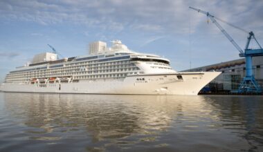 Asuka III receives LNG in inaugural bunkering operation