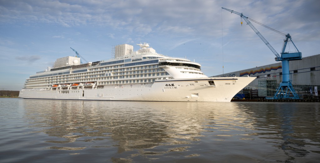 Asuka III receives LNG in inaugural bunkering operation