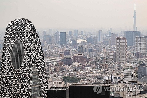 A view of the city center of Mumbai, India. [Reuters Yonhap News]