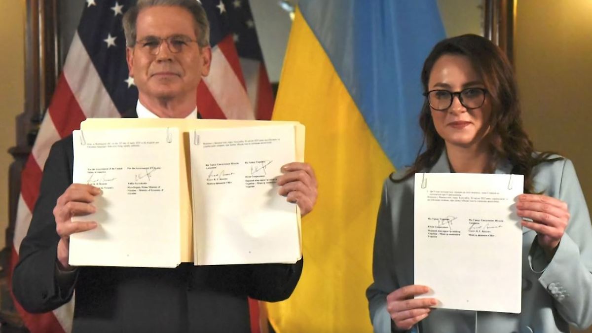 Sicherheitsgarantien fehlen: Was sich die Ukraine vom Deal mit den USA erhofft