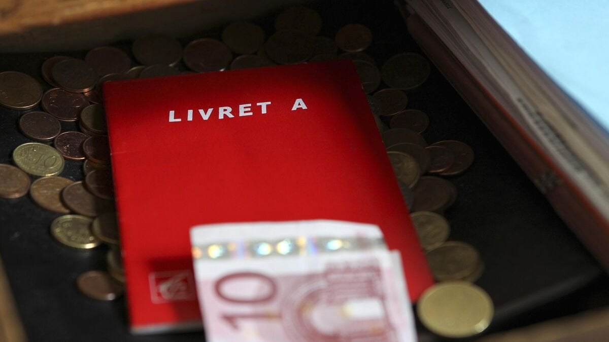 « Plusieurs dizaines de milliards d’euros perdus » : la formule de calcul du livret A sous le feu des critiques