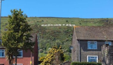 Black mountain has a Burkina Faso sign on it today.