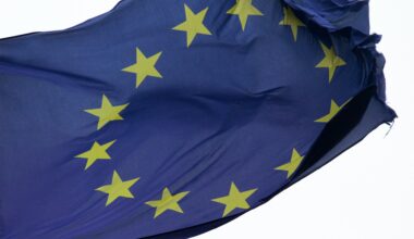Trust in the EU at highest level since 2007, poll shows