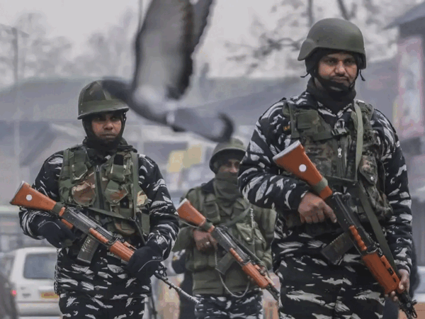 Operation Sindoor India Pakistan Live: Gunshots, explosions heard in J&K's Uri as Pakistan resumes firing, reports ANI; PM meets armed forces veterans