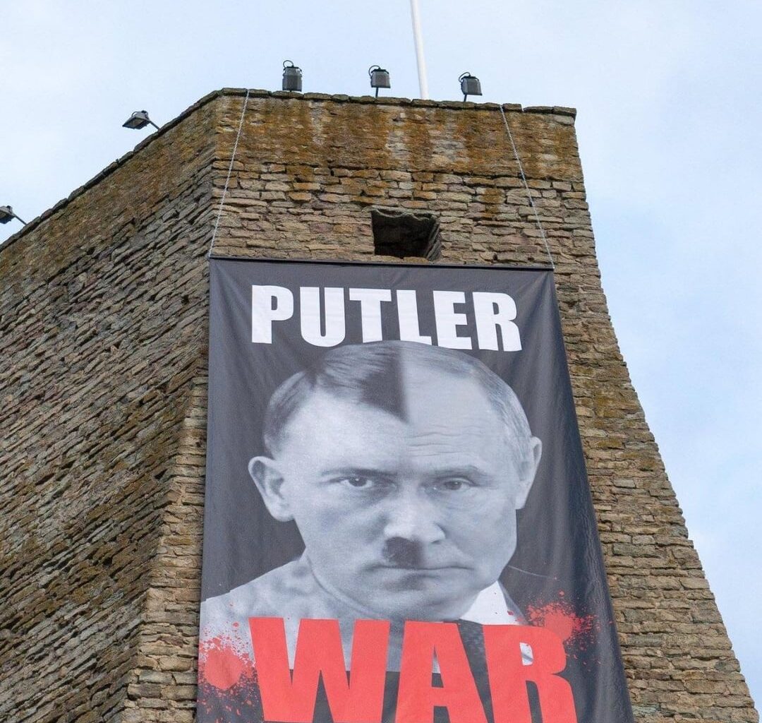 The estonians have dont it again, happy May 9th Russia.