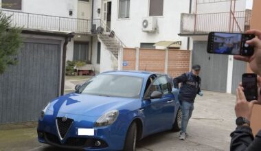 Delitto di Garlasco, i carabinieri a casa di Andrea Sempio: le ultime news. LIVE