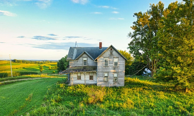 After decades away, my in-laws' siblings return to fight over inheritance of the family home