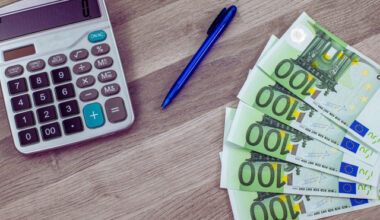 Bulgaria: Bulgarians Show Confidence in Euro: 25% of Household Deposits Already in Euros