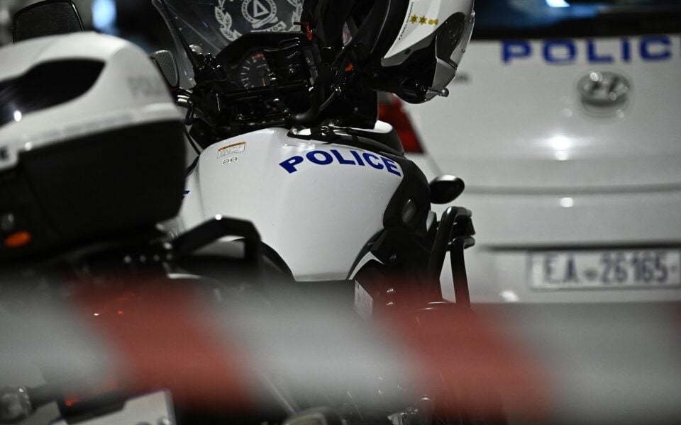 Turkish suspect arrested for armed attack on Greek agents