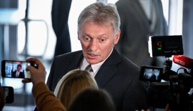 Kremlin rejects 30-day ceasefire as long as Ukraine receives weapons, Peskov says