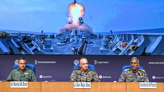 Press briefing on Operation Sindoor held by Air Marshal AK Bharti, DGMO Lt Gen Rajiv Ghai, Maj Gen SS Sharma and Vice Admiral AN Pramod.(Hindustan Times/Sanchit Khanna)