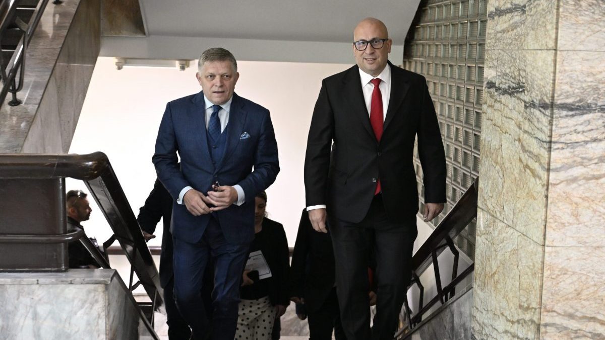 Minister dopravy J. Ráž naplnil 40 percent cieľov, uviedol R. Fico