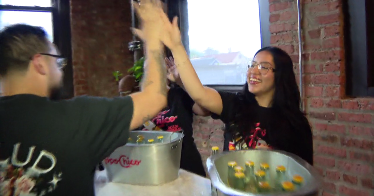 Chicago nonprofit focused on in Latino community receives Mental Health Action Day grant
