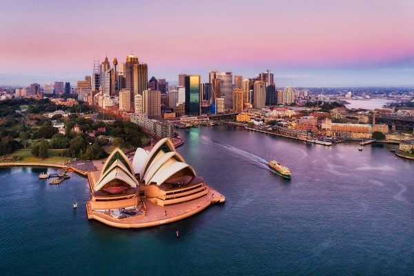 Vopak Advances Australia LNG Import Terminal After Victoria Eases Rules