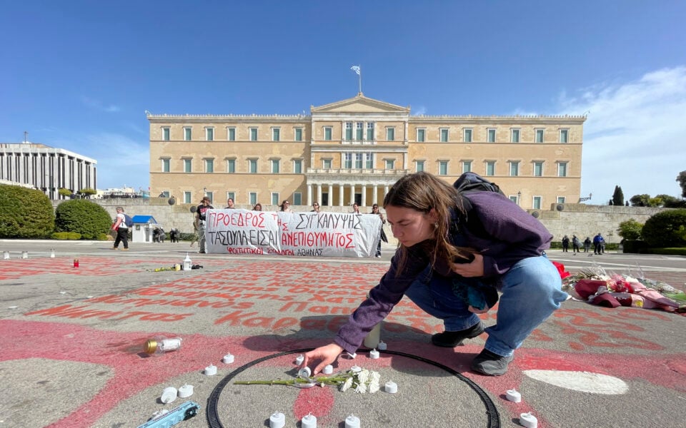 Are Greeks losing their faith in democracy?