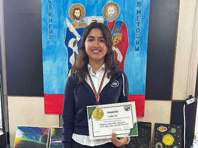 Ученичка на ПМГ е №1 в България, първа е на олимпиадата по география и икономика