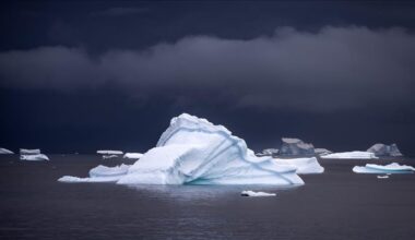 Study warns of accelerated ice sheet melting, rising sea levels