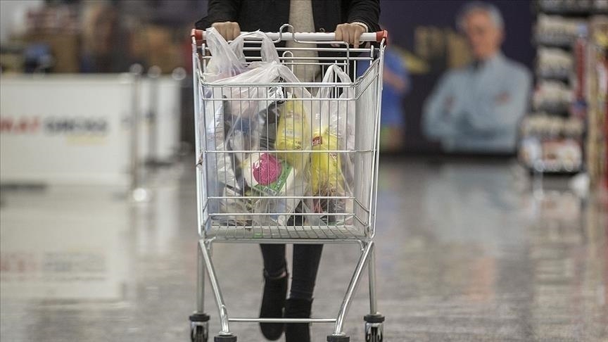 Turkish consumer confidence back on rise in May