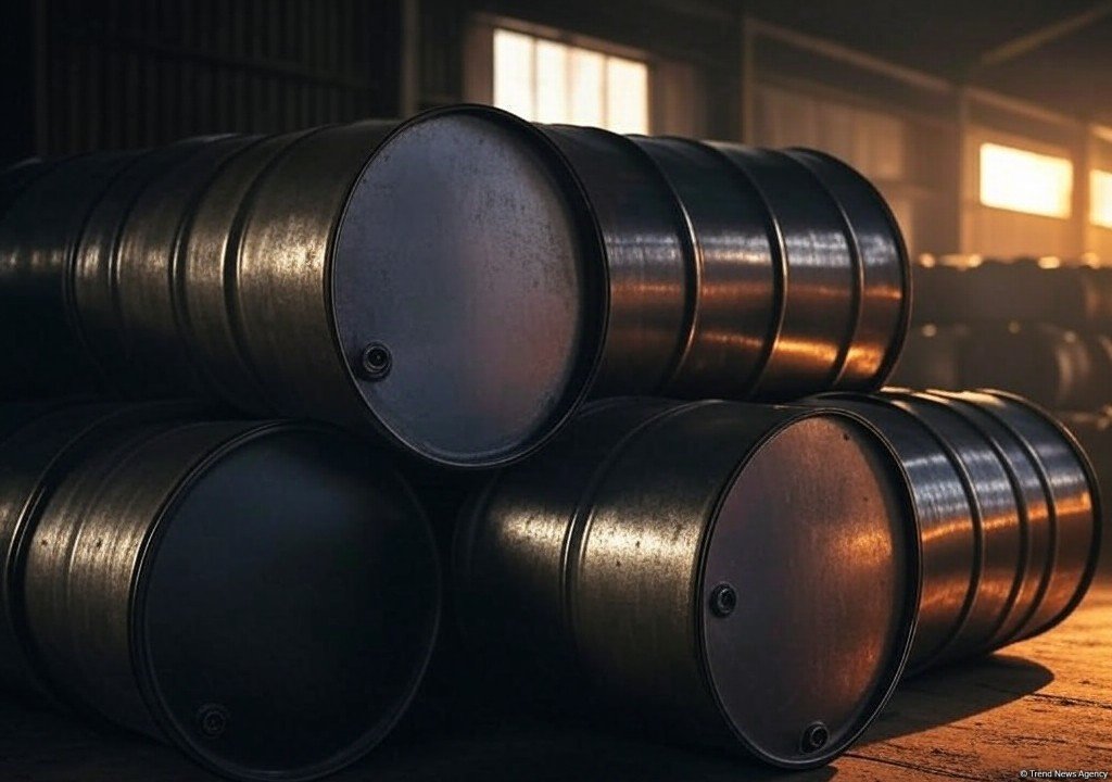 Azerbaijan faces downturn in oil bitumen and petroleum coke output in 4M2025
