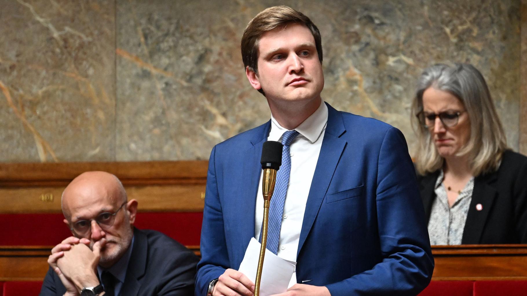 Sur l’immigration, ce député Renaissance propose comme le RN