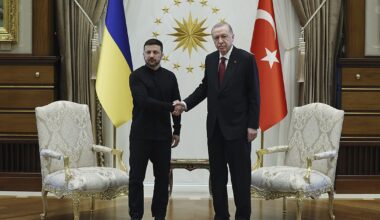 Ukraine, Russia peace talks begin in Turkey