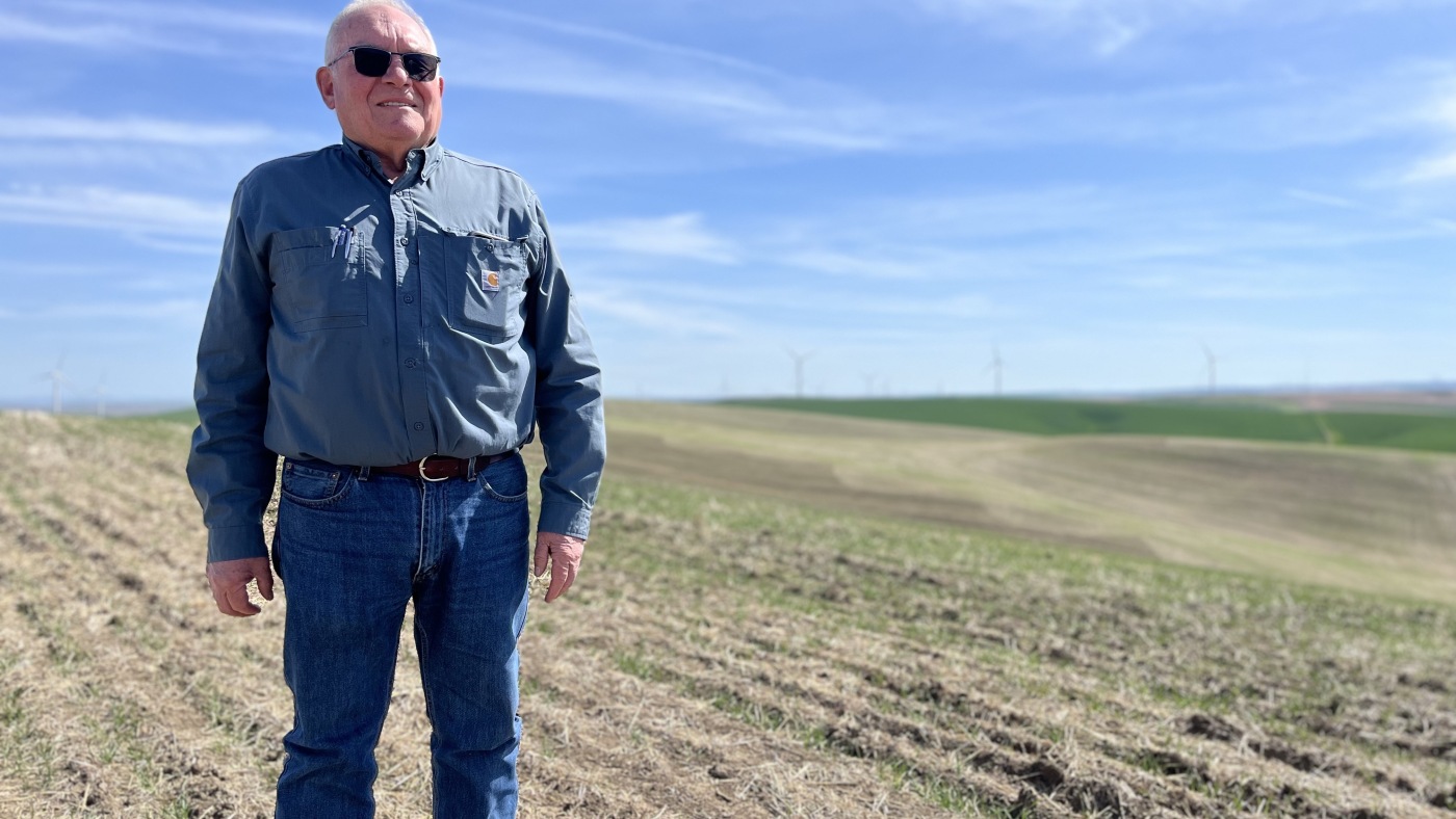 Low prices and Trump's trade war are pushing these Northwest farmers to the brink : NPR