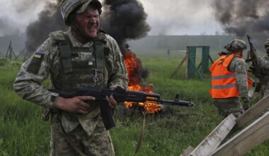 Russia seizes Ukrainian border villages as its bombing campaign slows