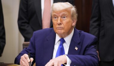 Trump executive order gives drugmakers 30-day deadline to lower drug costs