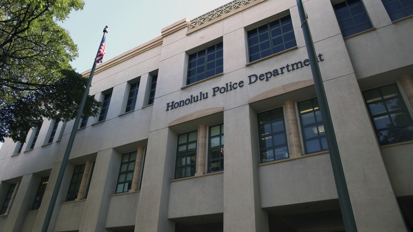 Lawsuit says Honolulu police arrest sober drivers