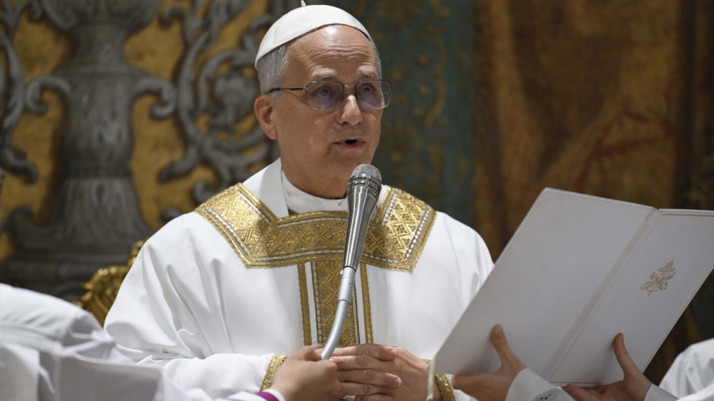 Live updates: Pope Leo XIV hosts first Mass