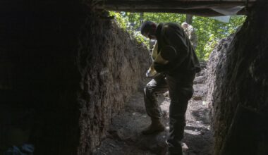 As political theater took center stage in Turkey, the war went on in Ukraine. Kyiv has few options