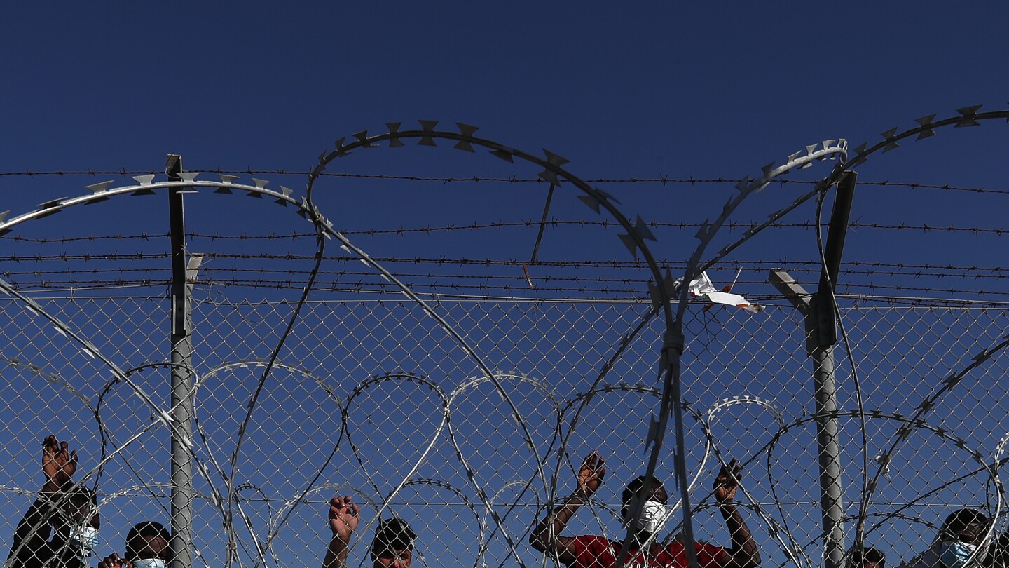 Cyprus says Syria will take back citizens trying to reach the Mediterranean island by boat