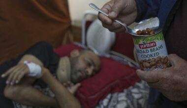 Israel's blockade means Gaza's hospitals cannot provide food to recovering patients