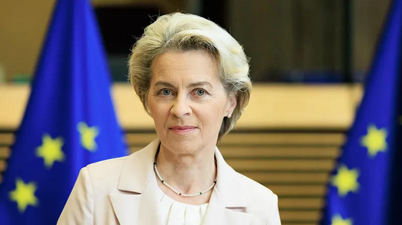 Ursula von der Leyen: A larger, reunified European Union will strengthen our voice in the world - this is a historic moment and we must not let it pass us by, we must answer that call for Ukraine, the Western Balkans, Moldova and hopefully for Georgia
