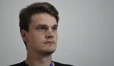 Yannick Agnel, ancien champion olympique de natation, renvoyé devant une cour criminelle pour viol et agression sexuelle sur une mineure de moins de 15 ans