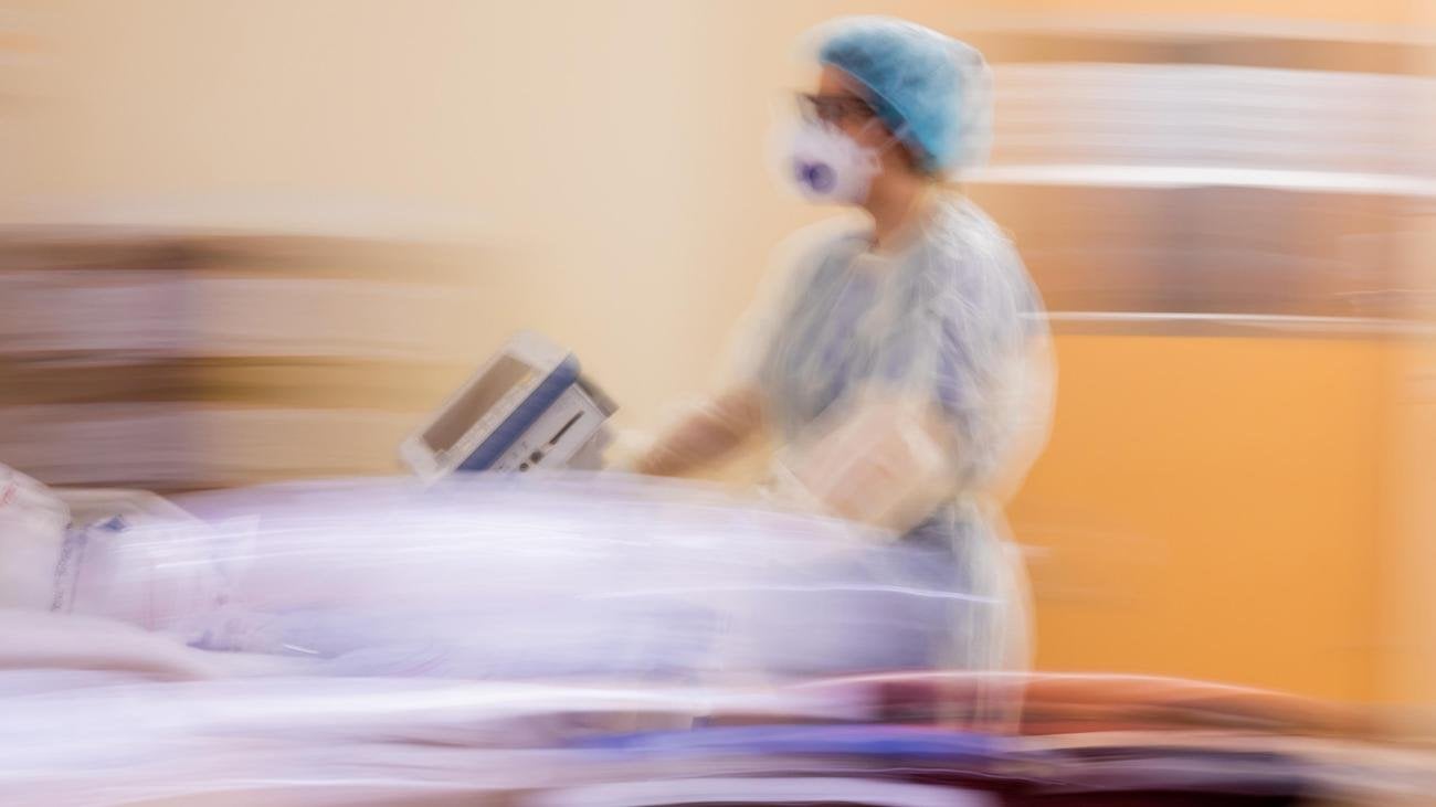 Bundesrechnungshof wirft Jens Spahn Geldverschwendung vor | Der frühere Gesundheitsminister Spahn hatte Kliniken mit Milliardensummen bezuschusst. Der Bundesrechnungshof kritisiert laut einem Bericht die fehlende Bedarfsprüfung.