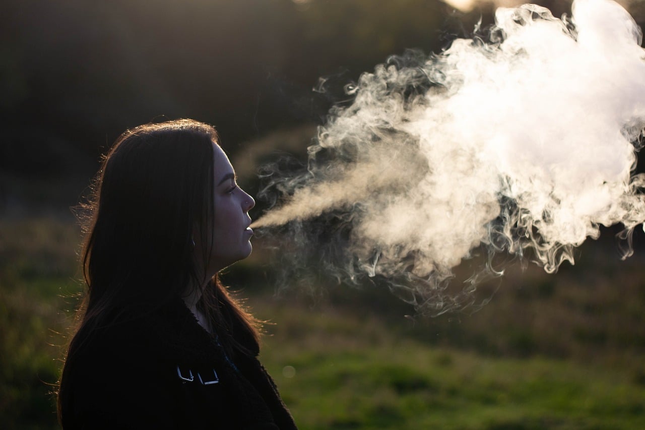 cover Cyprus urged to update smoking laws amid surge in new tobacco products