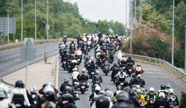 Motorosok százai kísérték utolsó útjára Varga Ákos Almát
